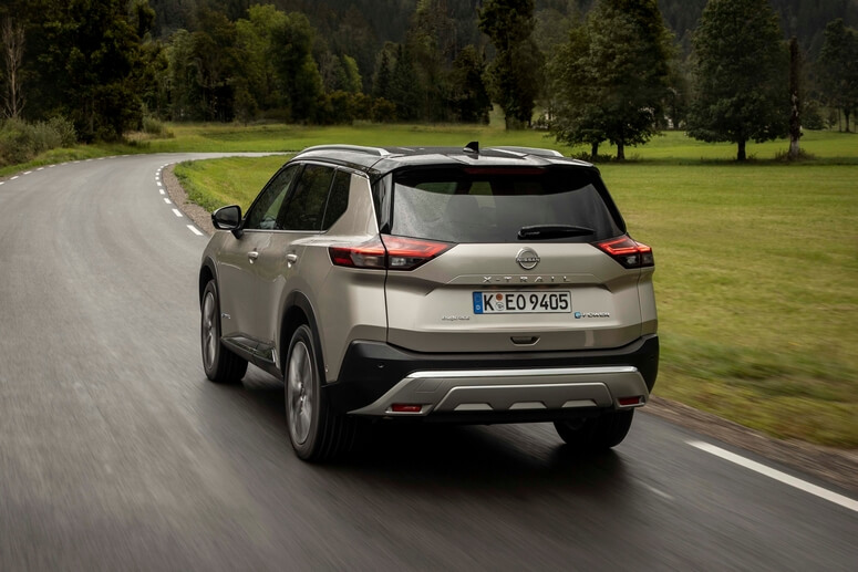 ניסאן אקסטרייל